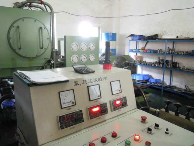 试验台1